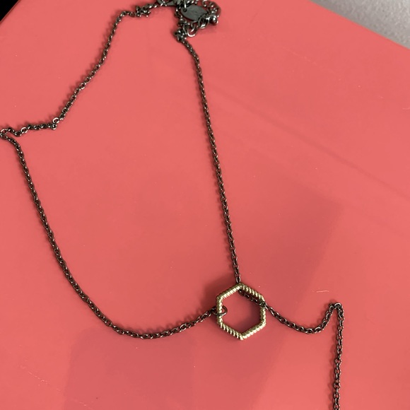 Necklaces-3 necklaces all for one price! - Picture 4 of 6